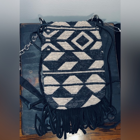 AEO American Eagle NEW Fabric Aztec Suede Fringe Drawstring Crossbody Bag - Picture 7 of 14